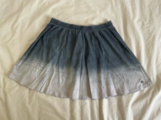 Falda Garcia Jeans degradada gris y blanca