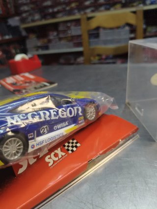 Scalextric Renault Megane Trophy 21 DHL