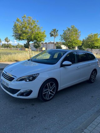Peugeot 308 2016