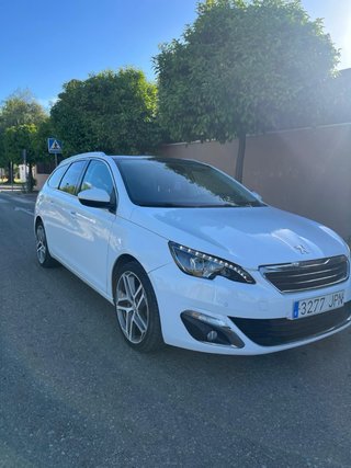 Peugeot 308 2016