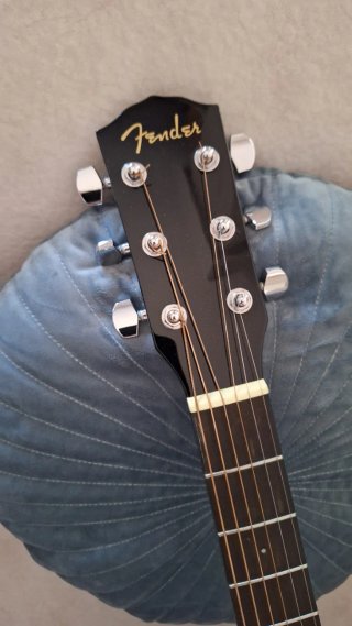 Fender CD60SCE Bk Electroacústica + Funda