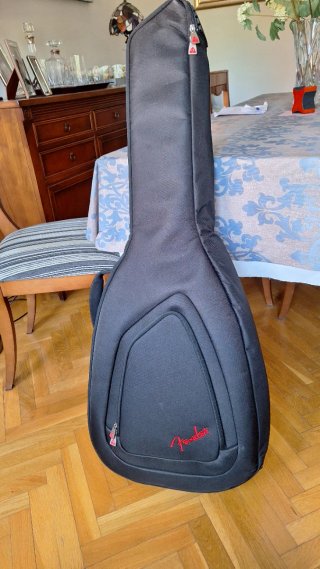 Fender CD60SCE Bk Electroacústica + Funda