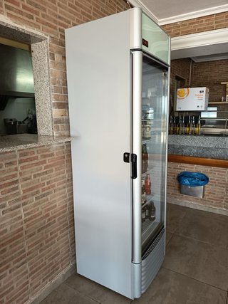 Nevera Vertical Hostelería