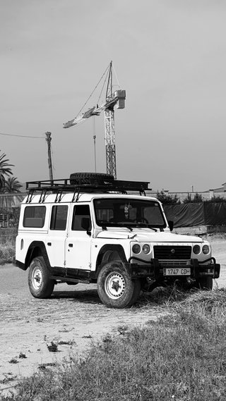 Land Rover Defender 2003