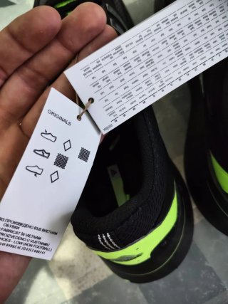 Adidas Adizero Aruku Zapatillas Negras y Verdes