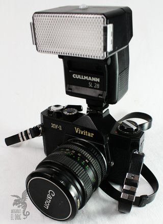 Vivitar XV-1 Cámara Analógica 35mm con Flash