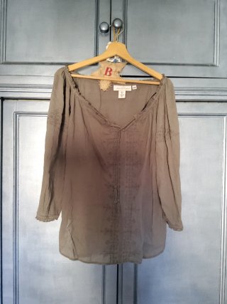 Blusa gris H&M talla 38