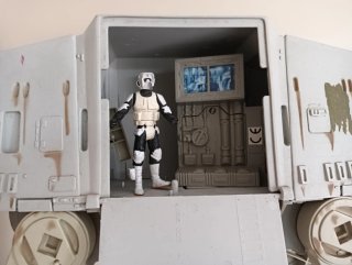 AT-AT Star Wars Hasbro + 2 Figuras