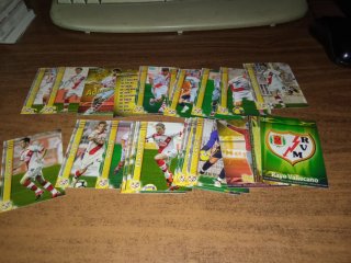 RAYO VALLECANO. LOTE DE 172 FICHAS DIFERENTES