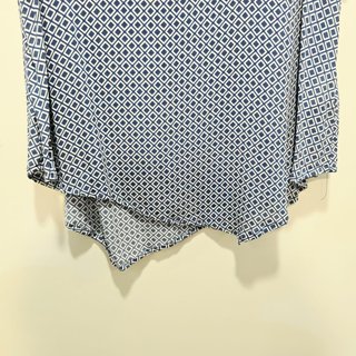 Blusa Zanetti asimétrica azul y blanca