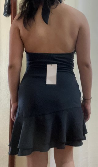 Vestido corto negro Zara lavado