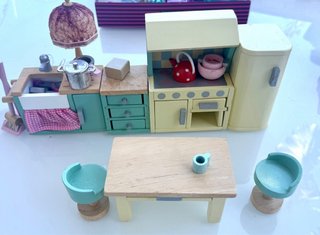 Cocina de juguete de madera