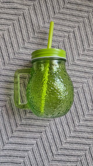Vaso Vidrio Verde Aguacate con Pajita