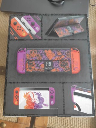 Nintendo Switch OLED Pokémon Scarlet & Violet