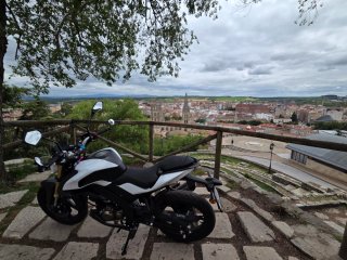 Qj Motor SRK 125 S