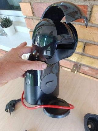 Cafetera Nescafé Dolce Gusto Krups Negra