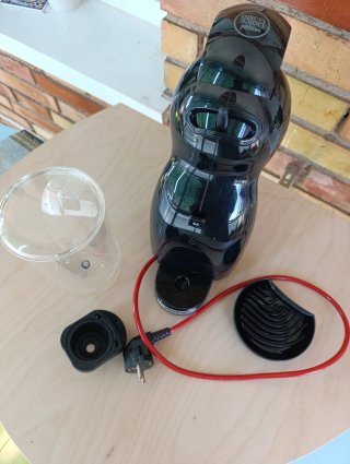 Cafetera Nescafé Dolce Gusto Krups Negra