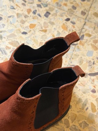 Botines ante Mango marrones