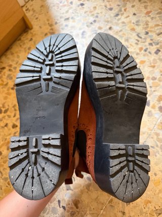 Botines ante Mango marrones