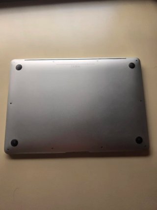 MacBook Air M1 8GB Plata