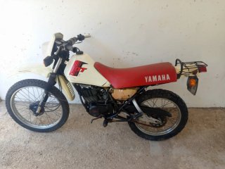Yamaha DT 80 Enduro Moto
