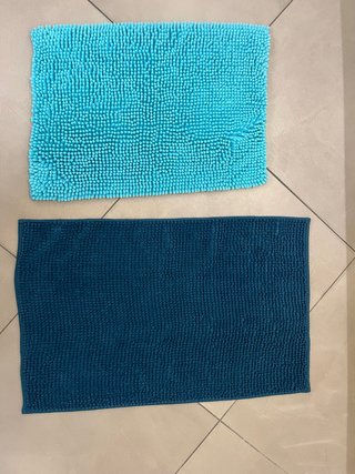 Tappeti bagno blu e turchese