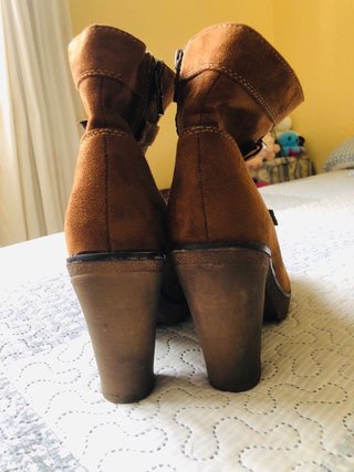 Botines Niko Amore Talla 38 Marrones