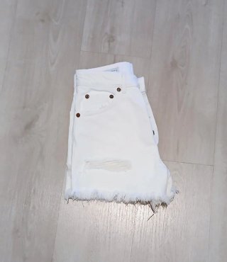 Shorts blancos mujer rotos