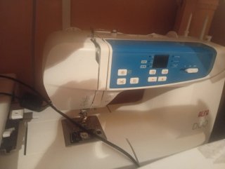 Máquina de coser Alfa Dúo