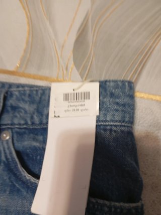 Pantalón corto vaquero sin estrenar T.54