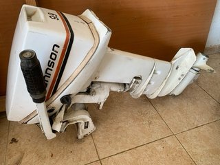 Embarcación de 3,9 m de fibra