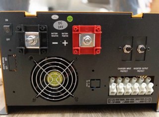 Inversor de Corriente 220/230/240V AC
