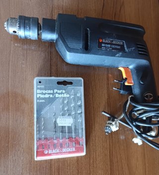 Taladro Black&Decker BD154R 550W