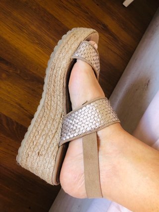 Zapshoes Esparto Tiras Beige/Oro Talla 38