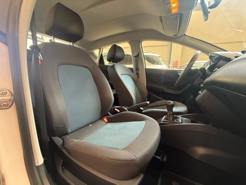 SEAT Ibiza 2014, foto 10