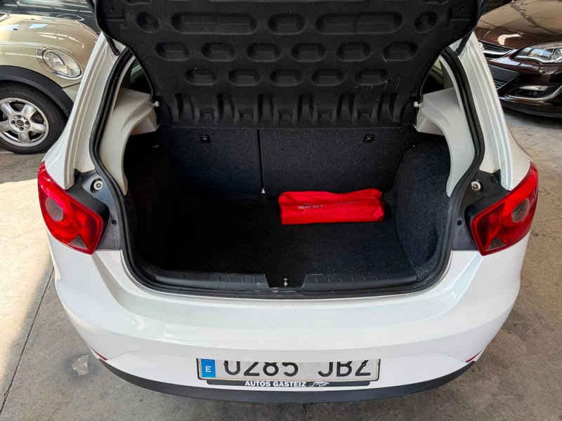 SEAT Ibiza 2014, foto 13