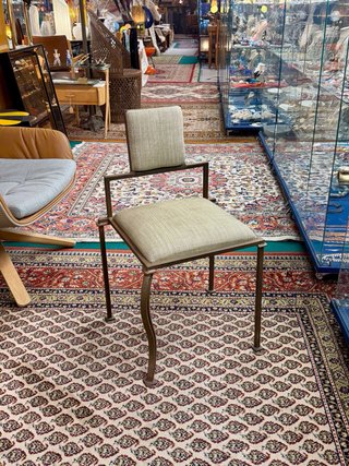 Silla estilo brutalista de Cyrille Varet