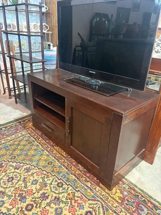 MUEBLE DE TV MADERA MACIZA