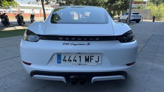 Porsche 718 Cayman S PDK