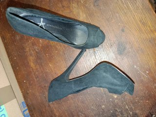 Tacónes, botines y cuñas un poco usados