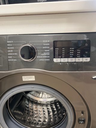 Lavadora Samsung Gris Modelo :WWW90TA046AX/EC