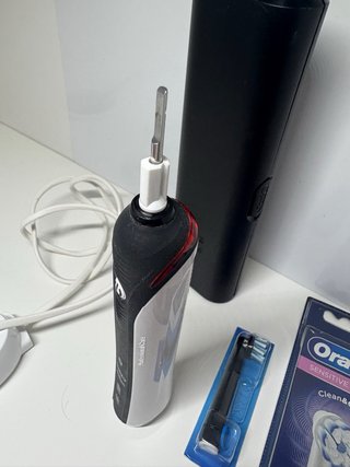 Oral-B Smart 4 4000N Nero – Spazzolino Elettrico