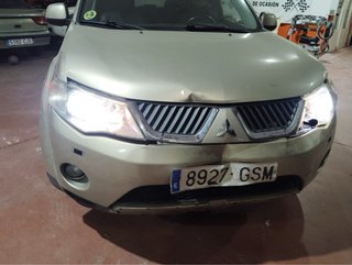 Mitsubishi Outlander 2009