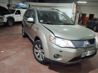 Mitsubishi Outlander 2009