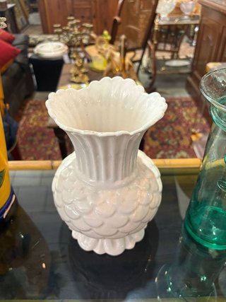 JARRÓN BLANCO DE PORCELANA