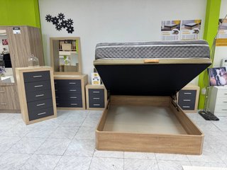 Dormitorio de Matrimonio Moderno + Canapé