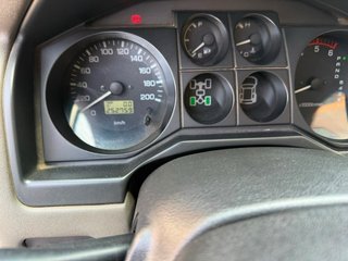 Mitsubishi Montero 2003