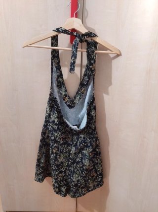 Mono corto negro estampado bambú