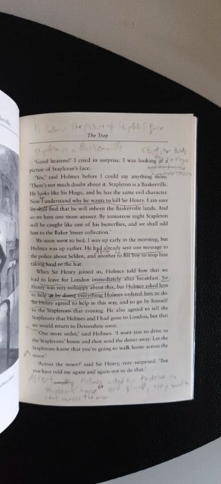 Oxford Bookworms Library: Stage 4: The Hound of...