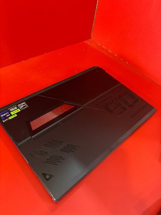 Asus ROG Flow Z13 GZ301V SEMINUEVO